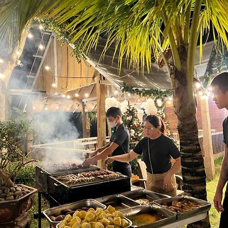 Komleo Farm Hotel Буон Ма Туот Екстериор снимка